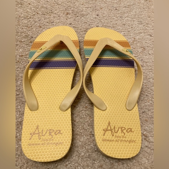 💙 NWT Wrangler Aura Flip Flops, Sandals, Women’s, Summer, Gift Set, Size Large - Picture 4 of 11